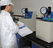 Lubricating product oxidation stability tester