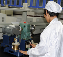 Lubricating grease shearing tester